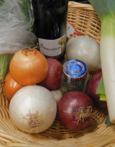 ingredients for this Trilogy of Onions Soup